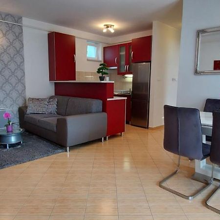 Hajdúszoboszló Amulett Suite Apartment מראה חיצוני תמונה