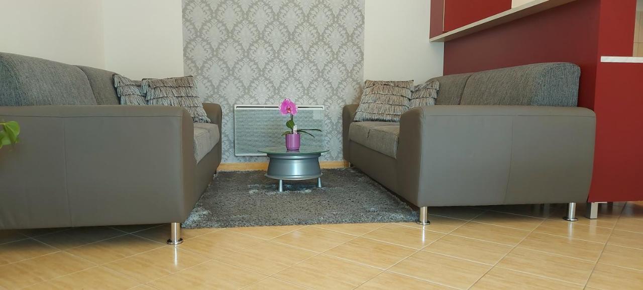 Hajdúszoboszló Amulett Suite Apartment מראה חיצוני תמונה