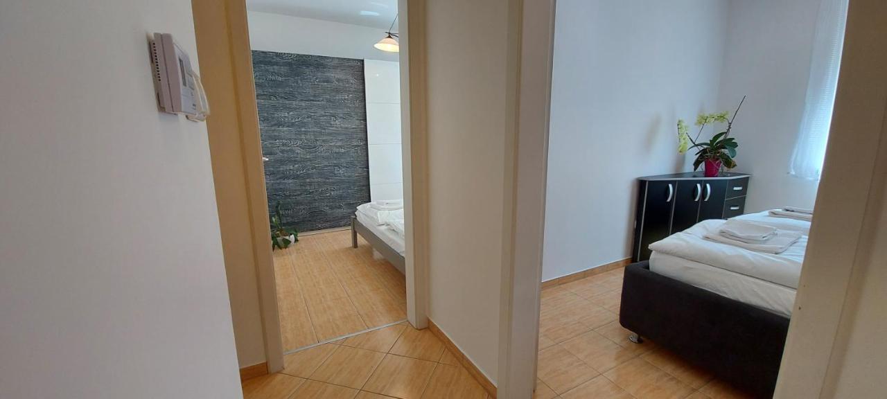 Hajdúszoboszló Amulett Suite Apartment מראה חיצוני תמונה